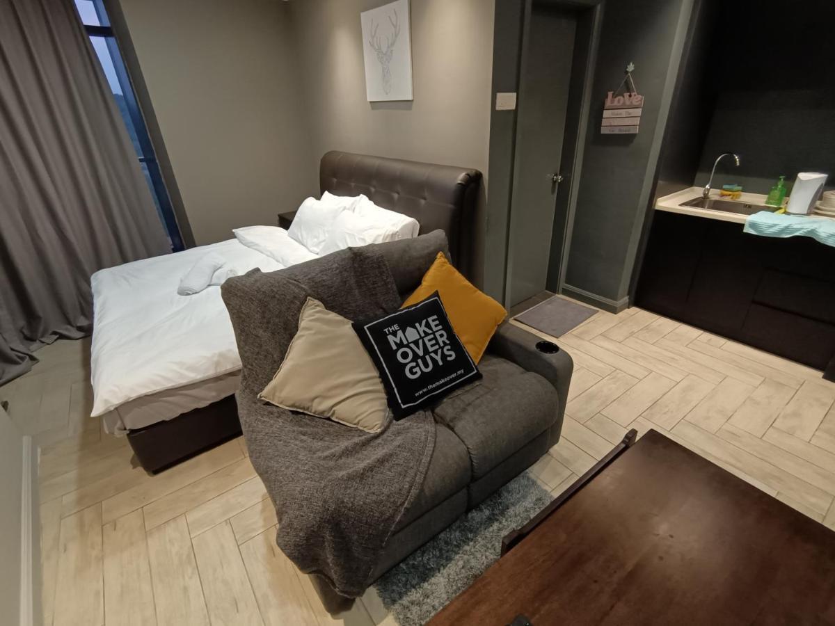 Loft Signature Executive Suite Empire City ペタリンジャヤ エクステリア 写真